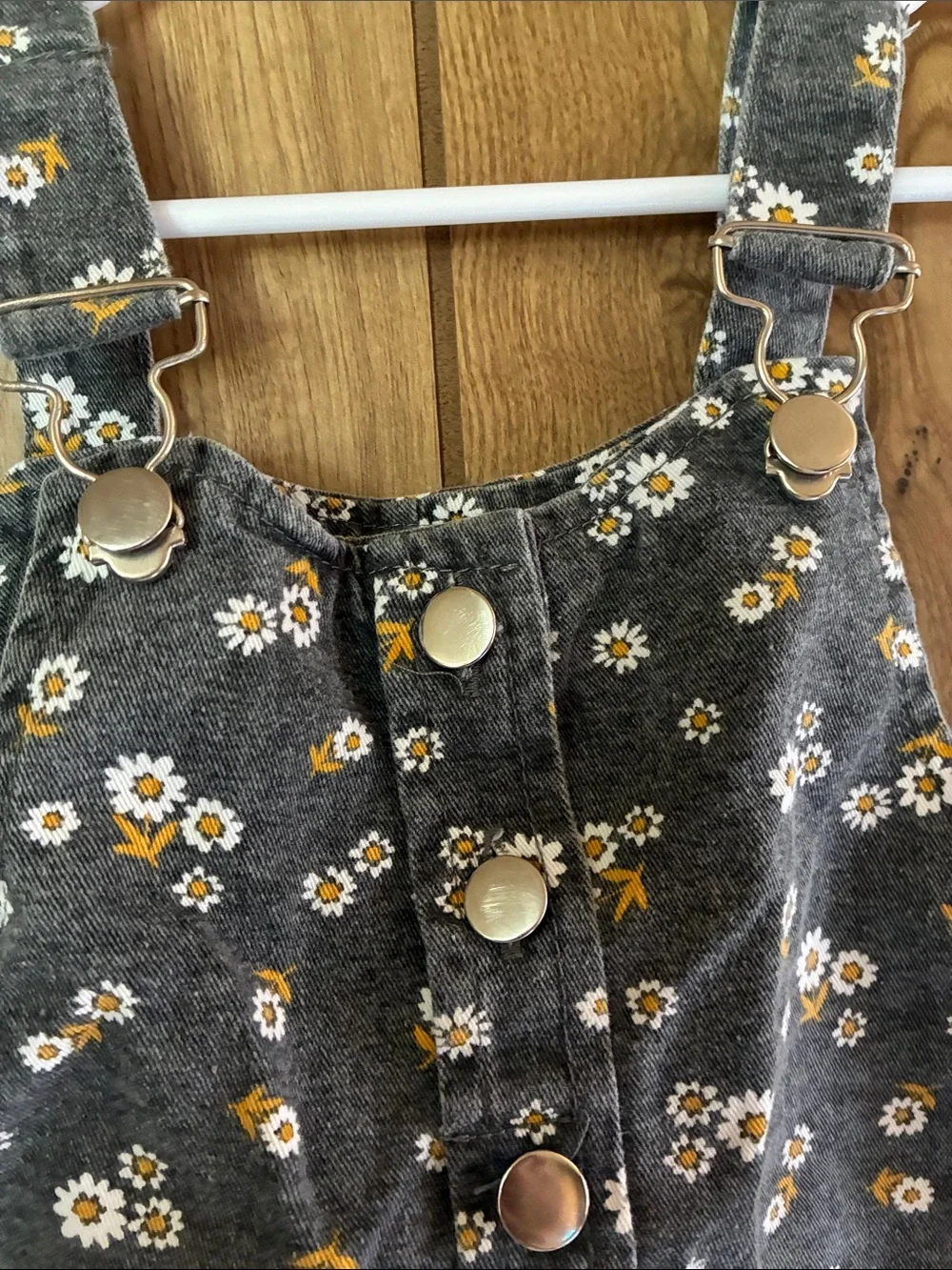 Daisy Fuentes Charcoal Denim Overall Dress with White & Yellow Daisies